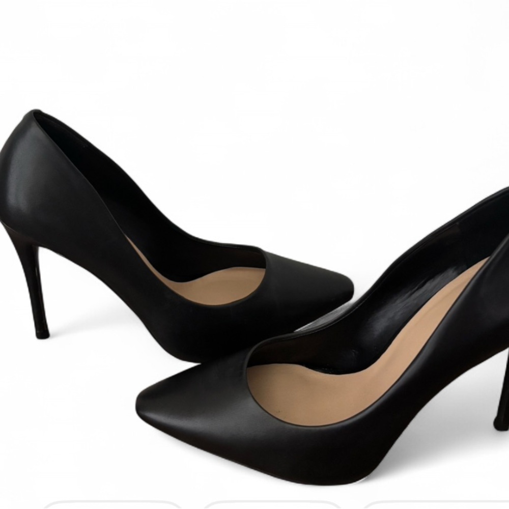 Aldo Classic Black Heels